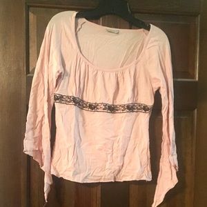 🔥$5 Deal 2+items. So cute Long Bell Sleeve Top